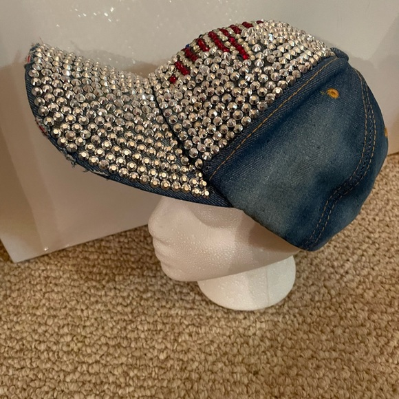 Denim designer Hat - Picture 3 of 6